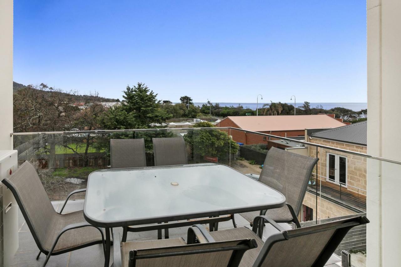 Seaside Apartment Getaway Dromana Exterior photo